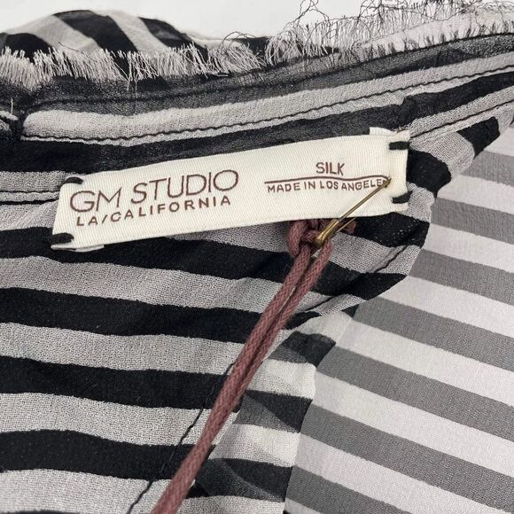 NWT GM Studio Women's Silk Striped Ruffle Sleeve Blouse Black White Size XS - Picture 4 of 12